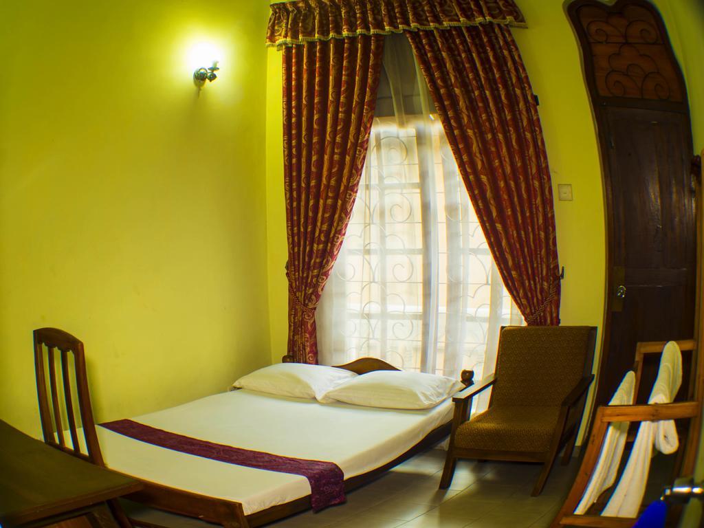 Hotel Malwatta Pilgrims Rest Kandy Exterior foto